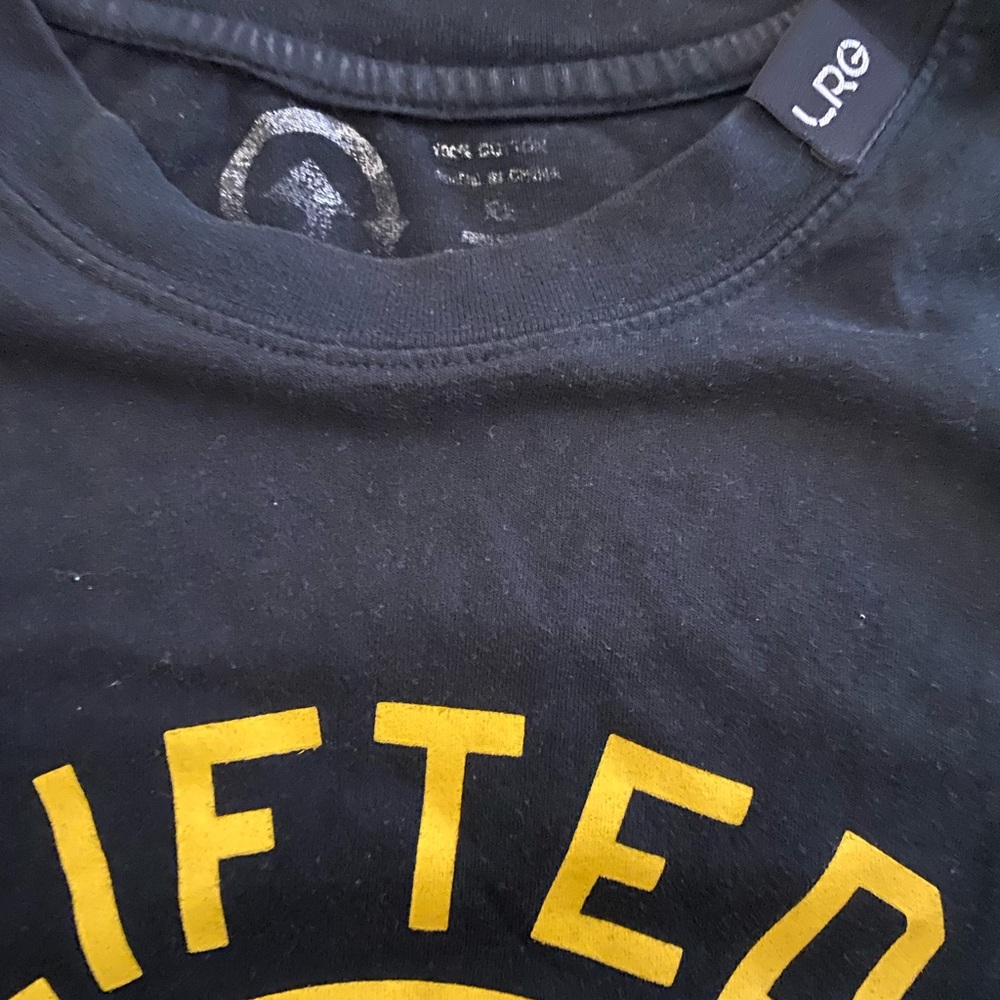 LRG Lifted First Class Tee - Picture 2 of 3